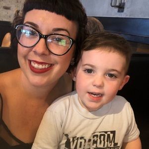 Meet your Posher, Noelle